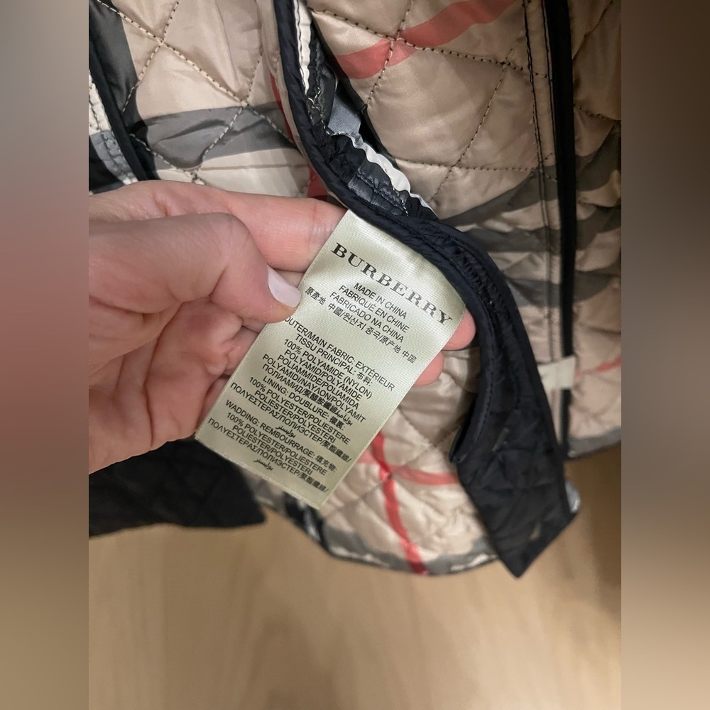 Burberry Black Quilted Snap-Front Puffer Jacket - Picture 3 of 4
